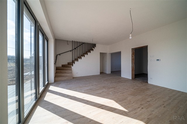 obývací pokoj [13/24]